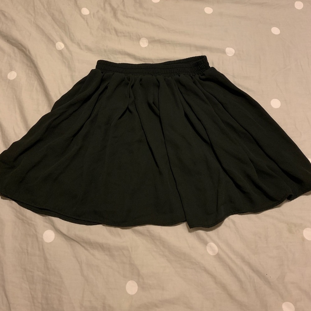 Brandy Melville Skater Skirt